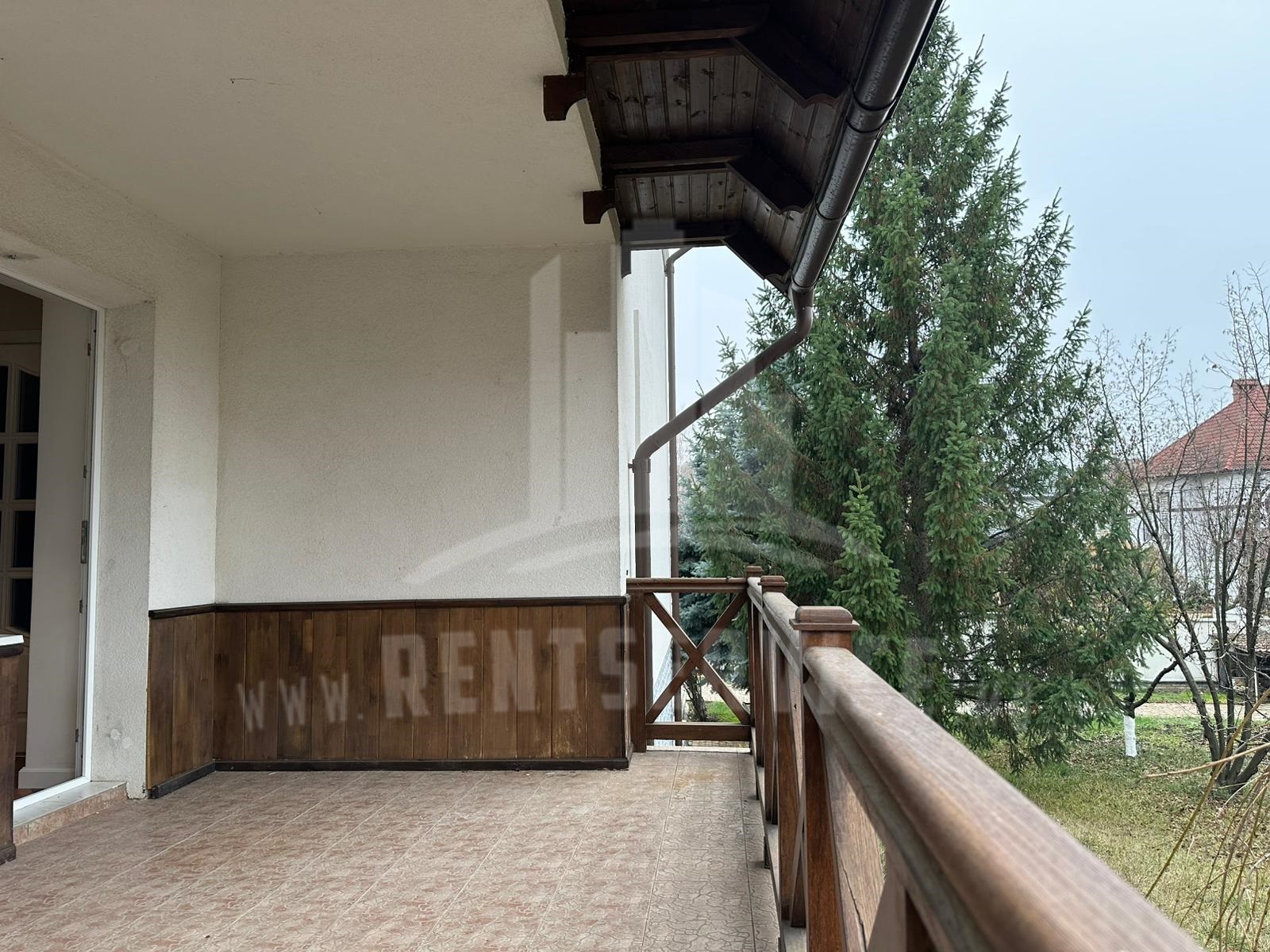 140_house_18.jpg