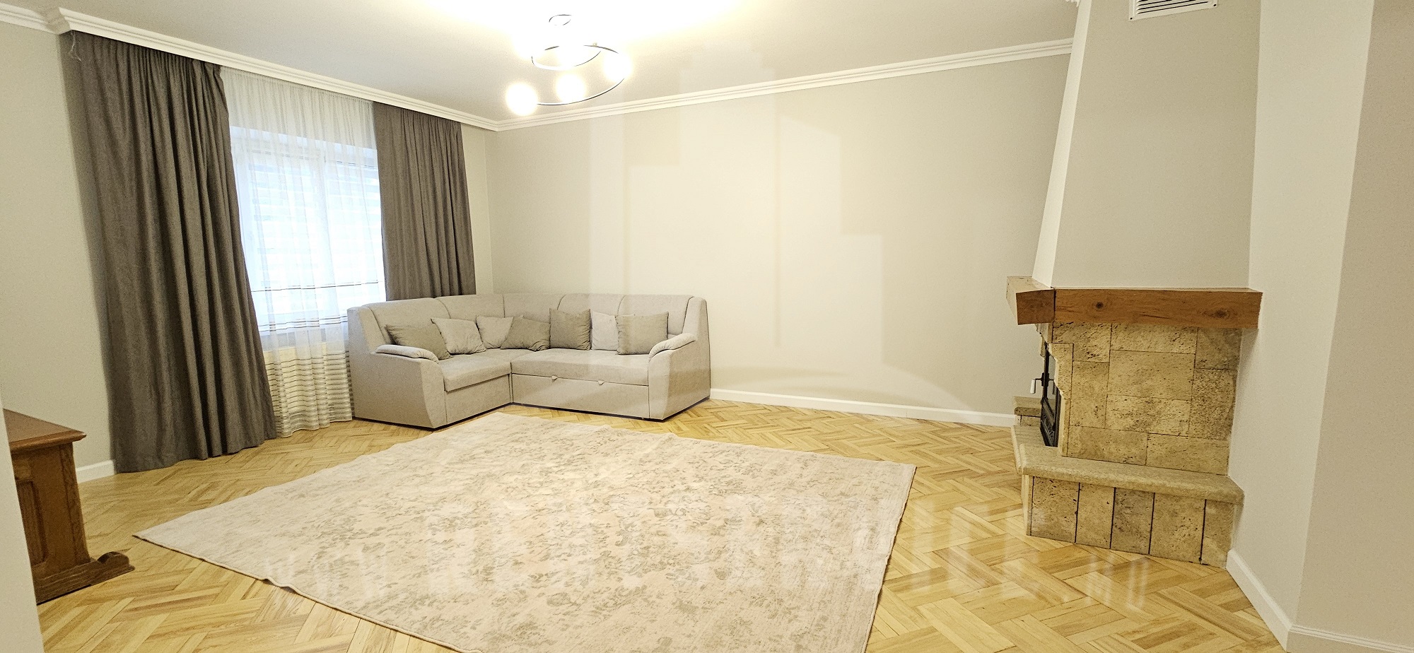 140_house_8.jpg