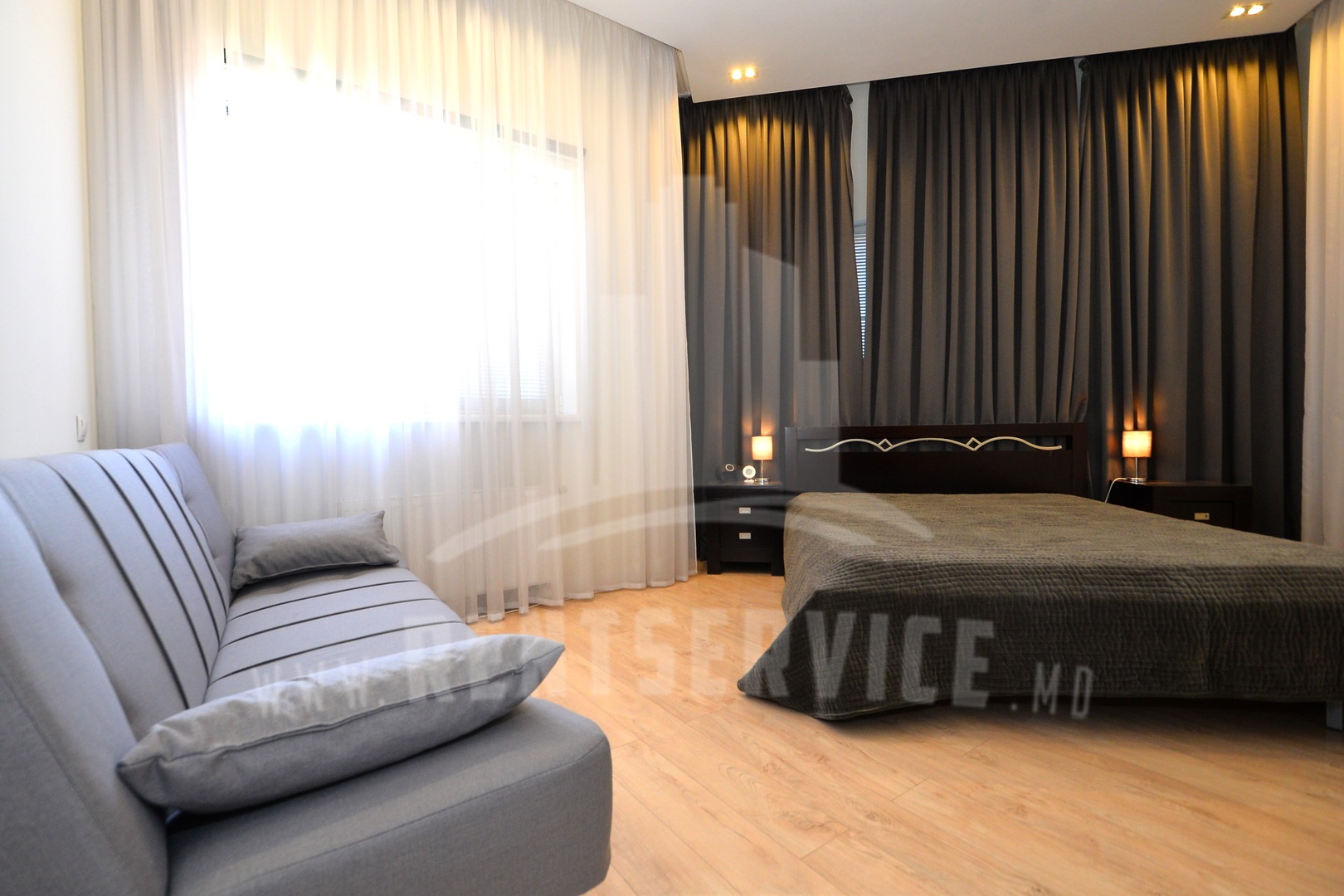 305_apartment_13.JPG