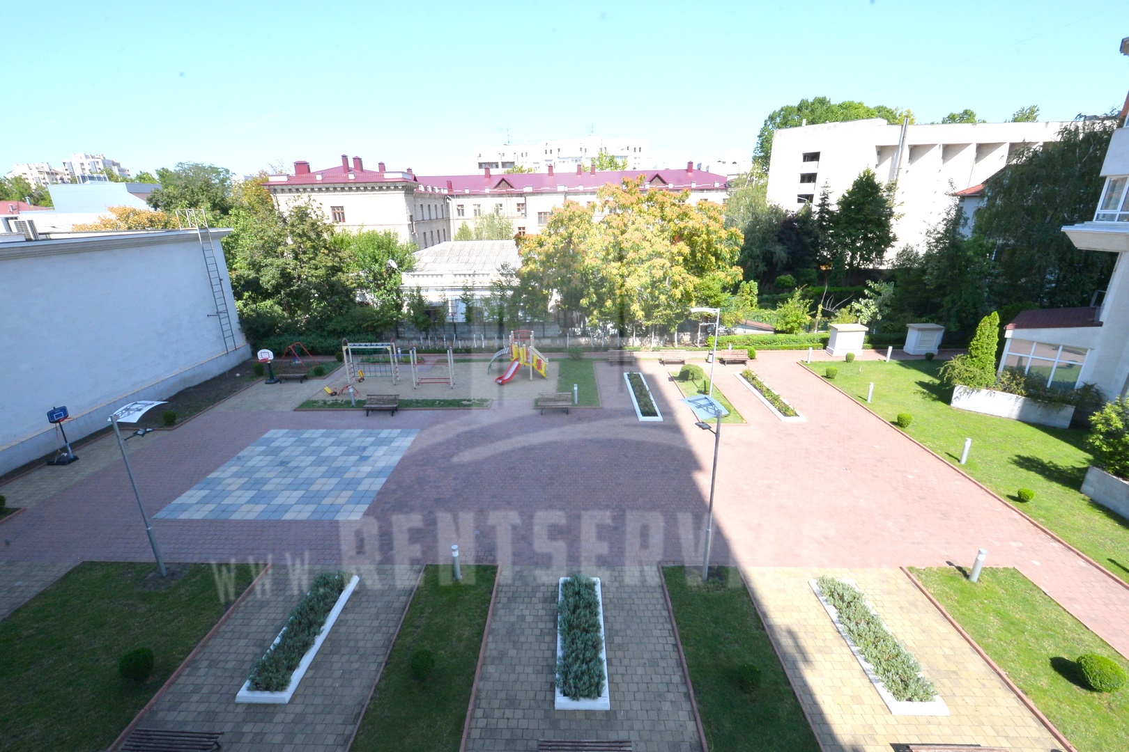 306_apartment_4.JPG