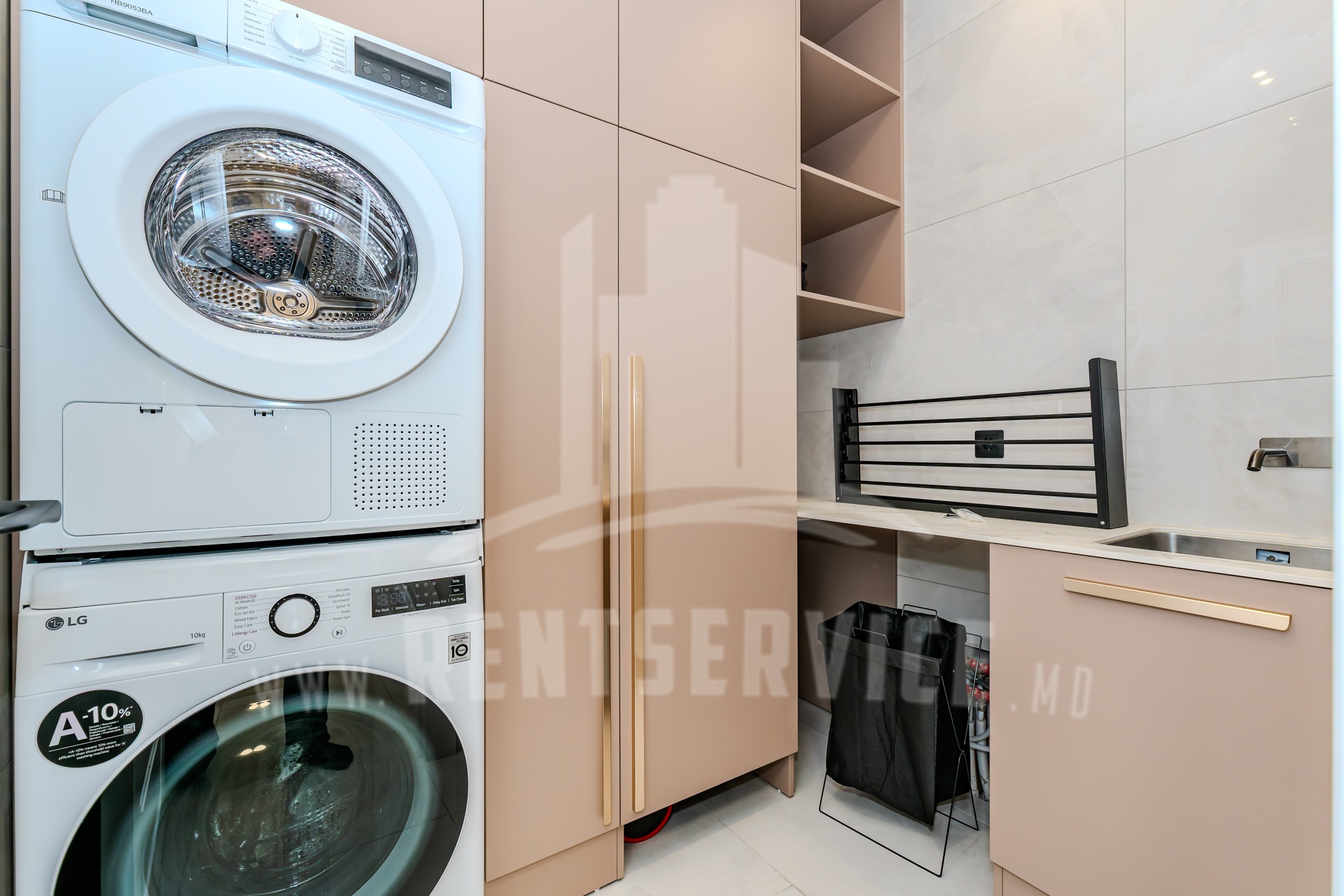 308_apartment_16.jpg