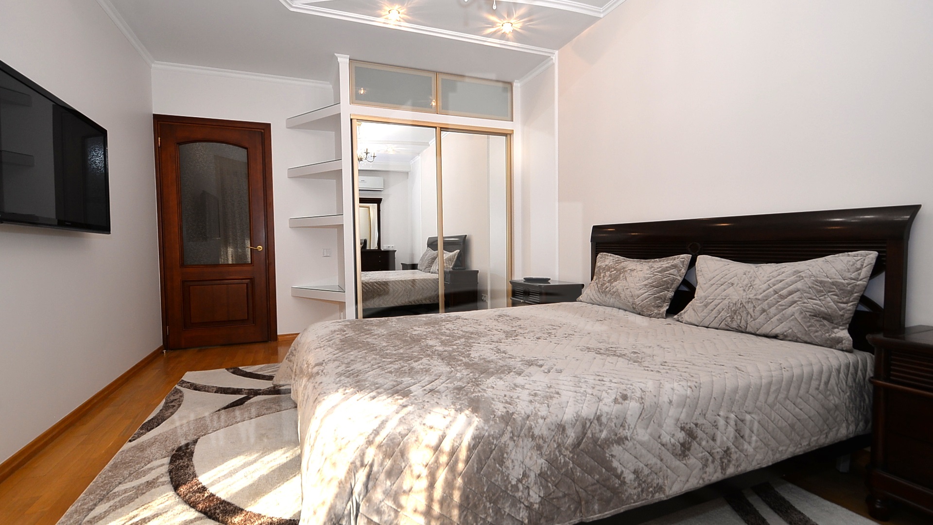309_apartment_8.JPG