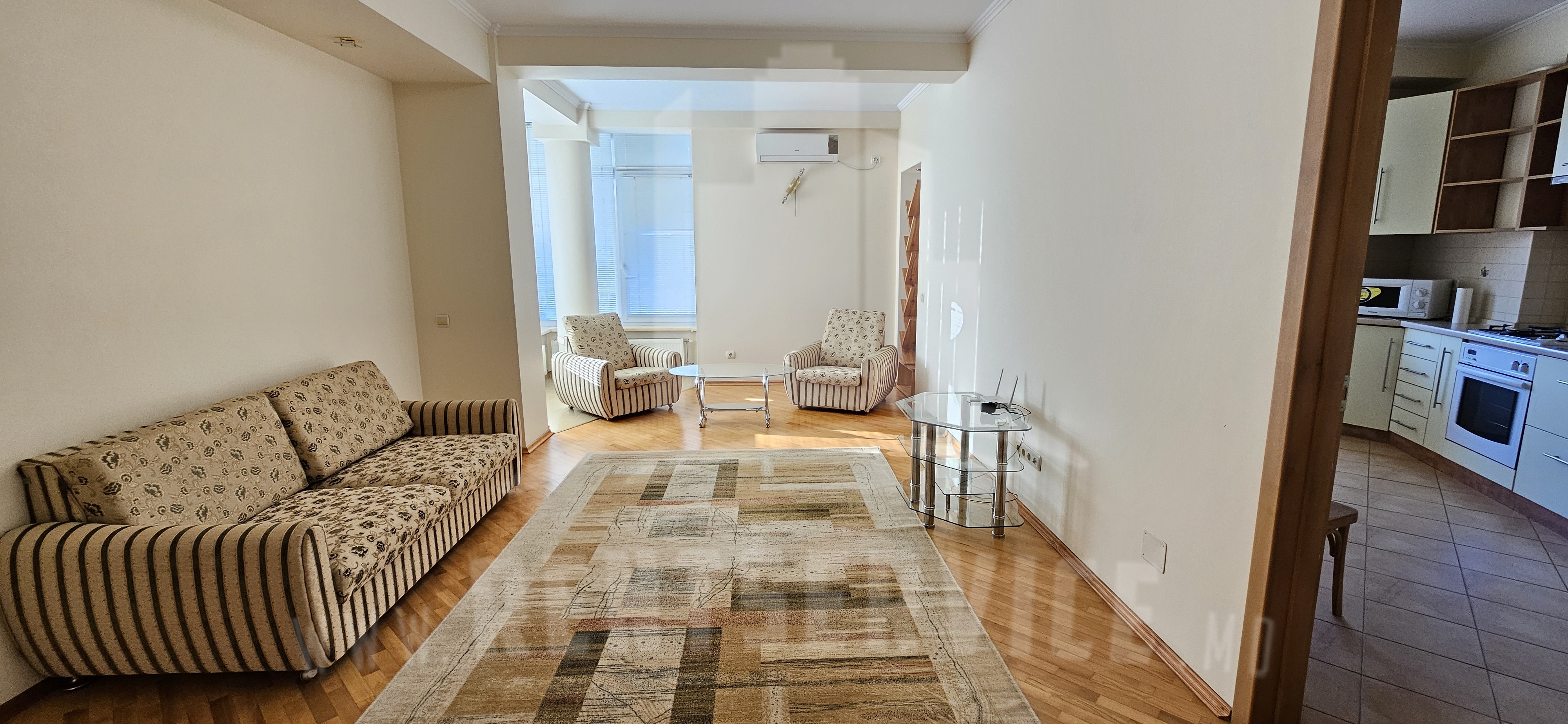 310_apartment_1.jpg