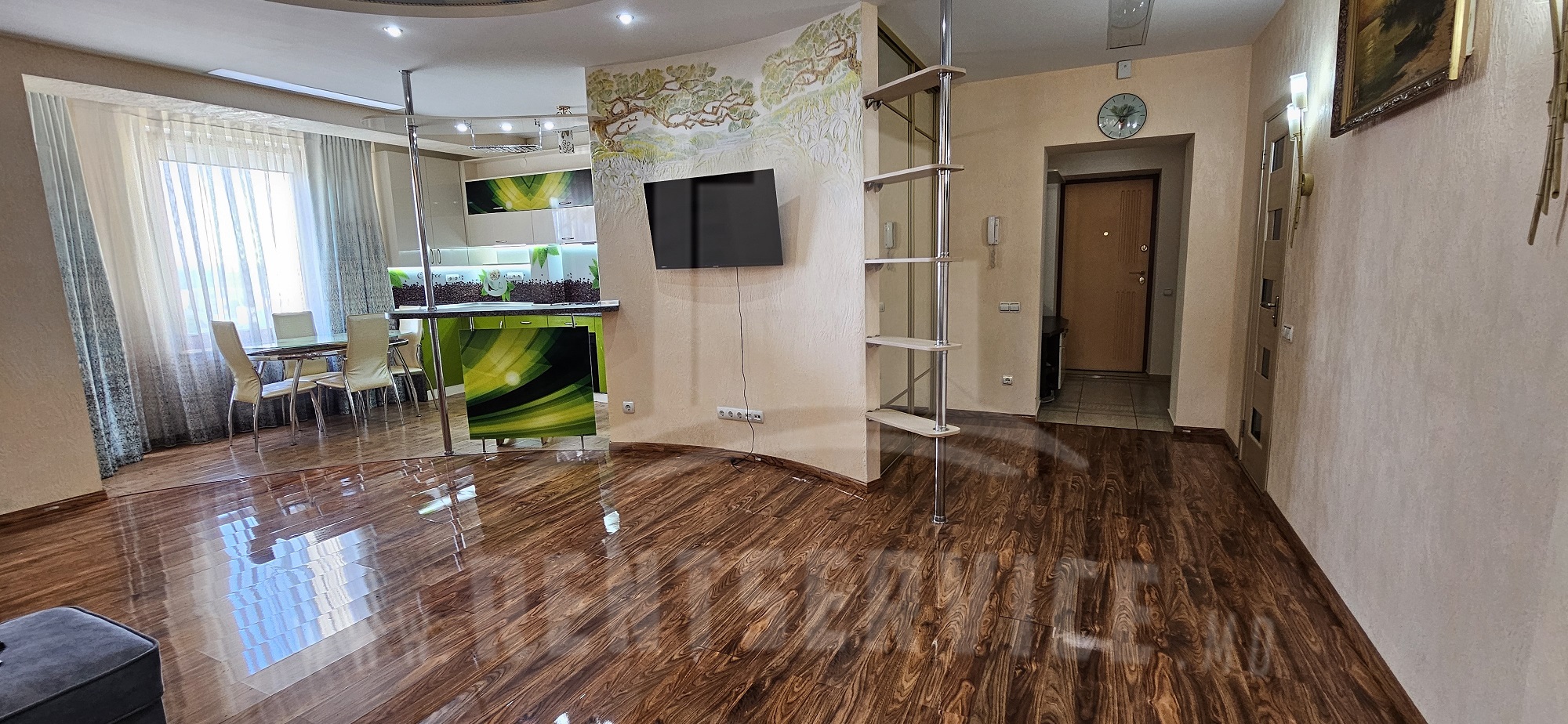 312_apartment_1.jpg